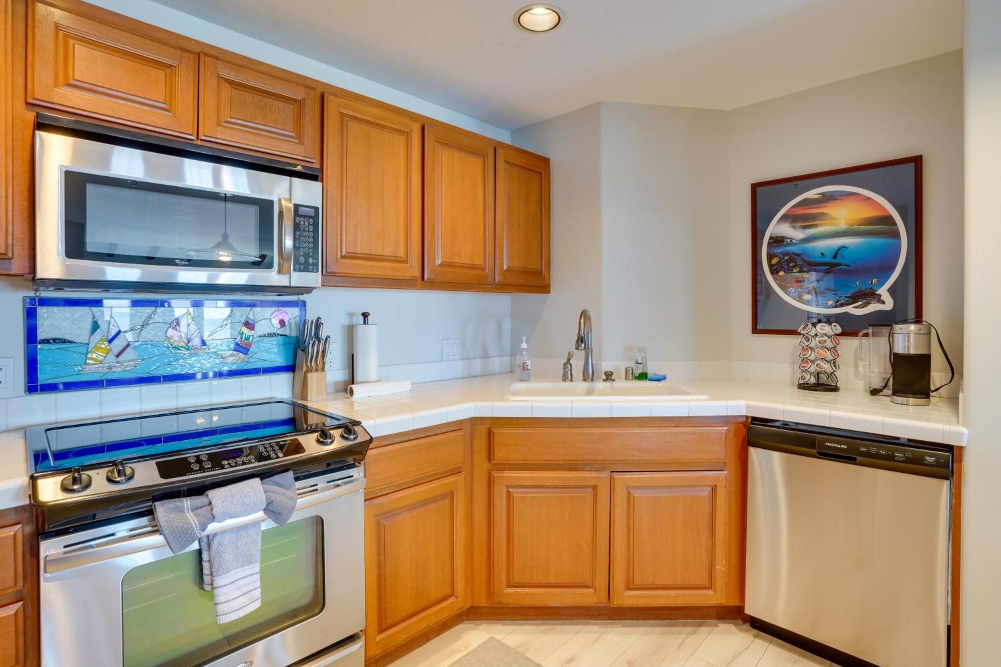 Bright Catalina Island Condo With Ocean Views! Avalon Εξωτερικό φωτογραφία