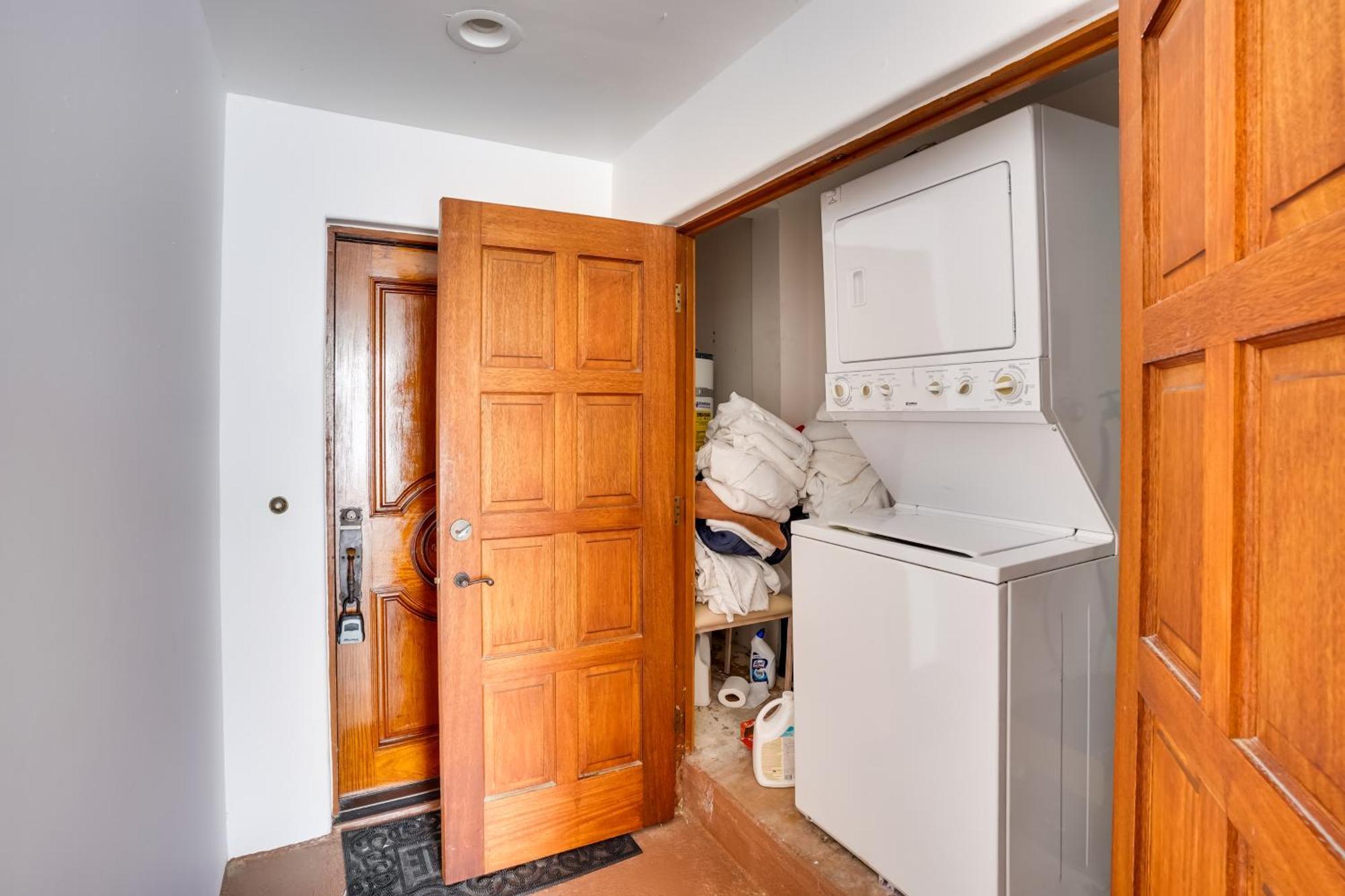 Bright Catalina Island Condo With Ocean Views! Avalon Εξωτερικό φωτογραφία